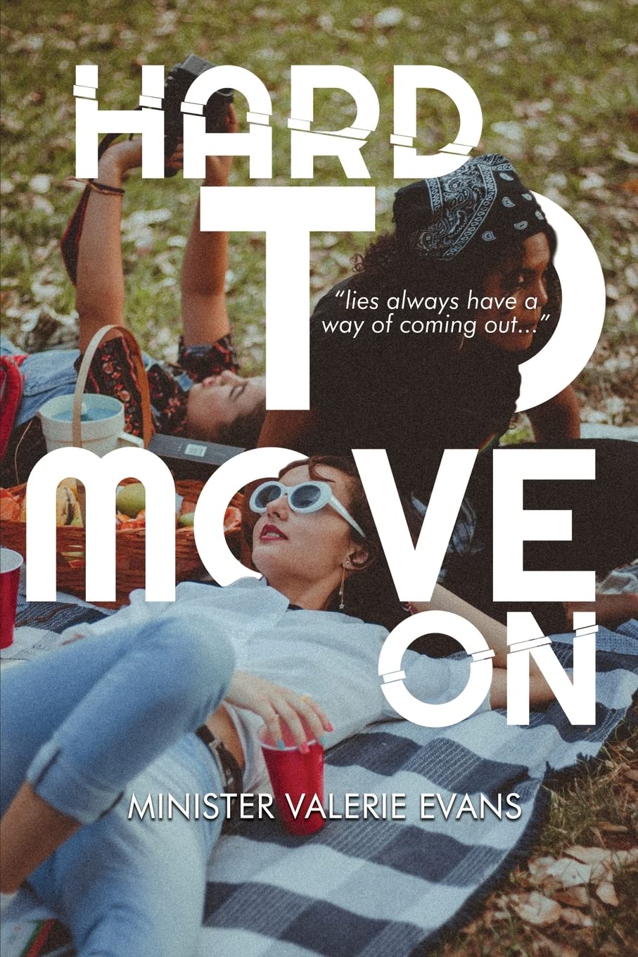 Hard to Move On - Paperback